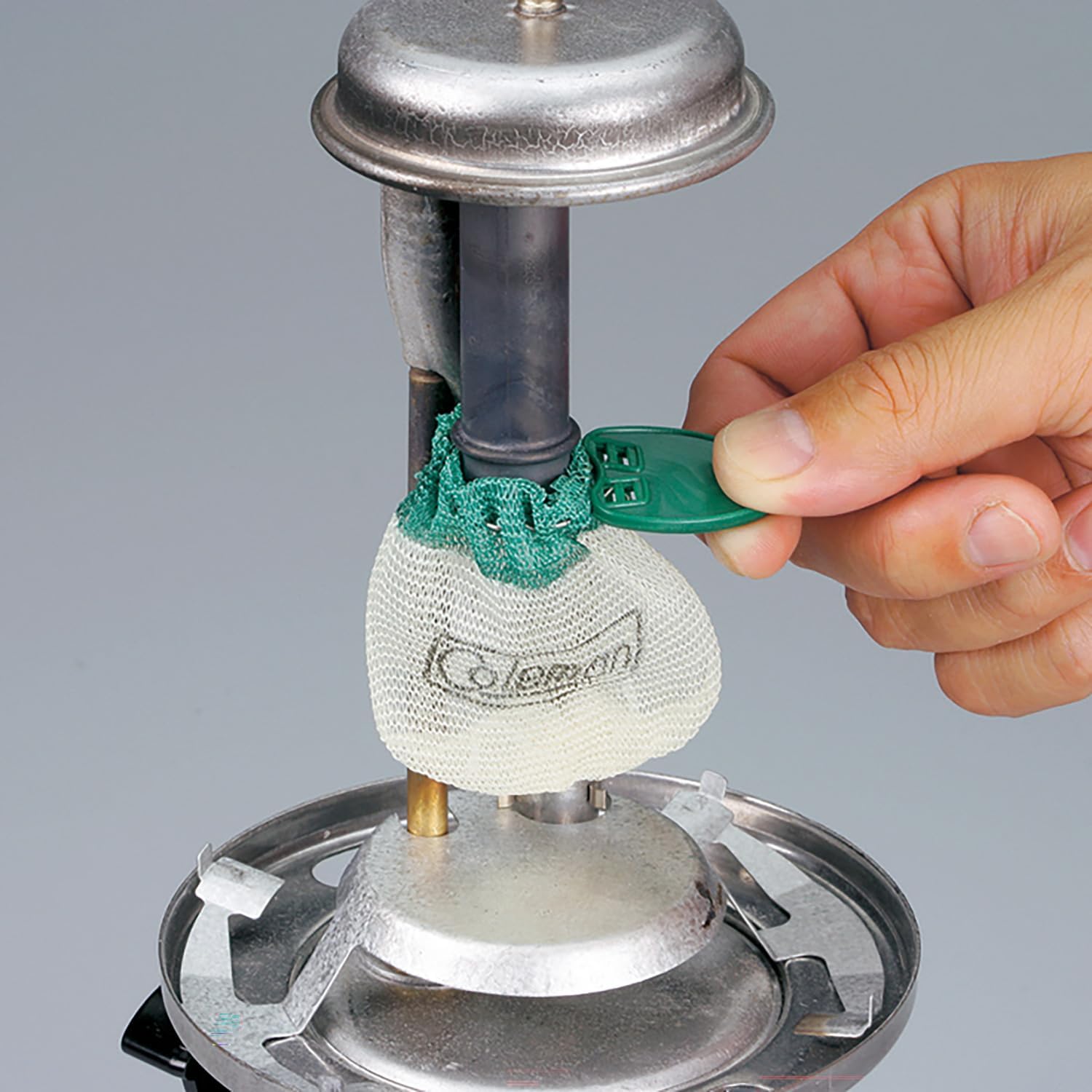 Coleman Glass Globe for Fueled Lanterns, Large Replacement Lantern Globe