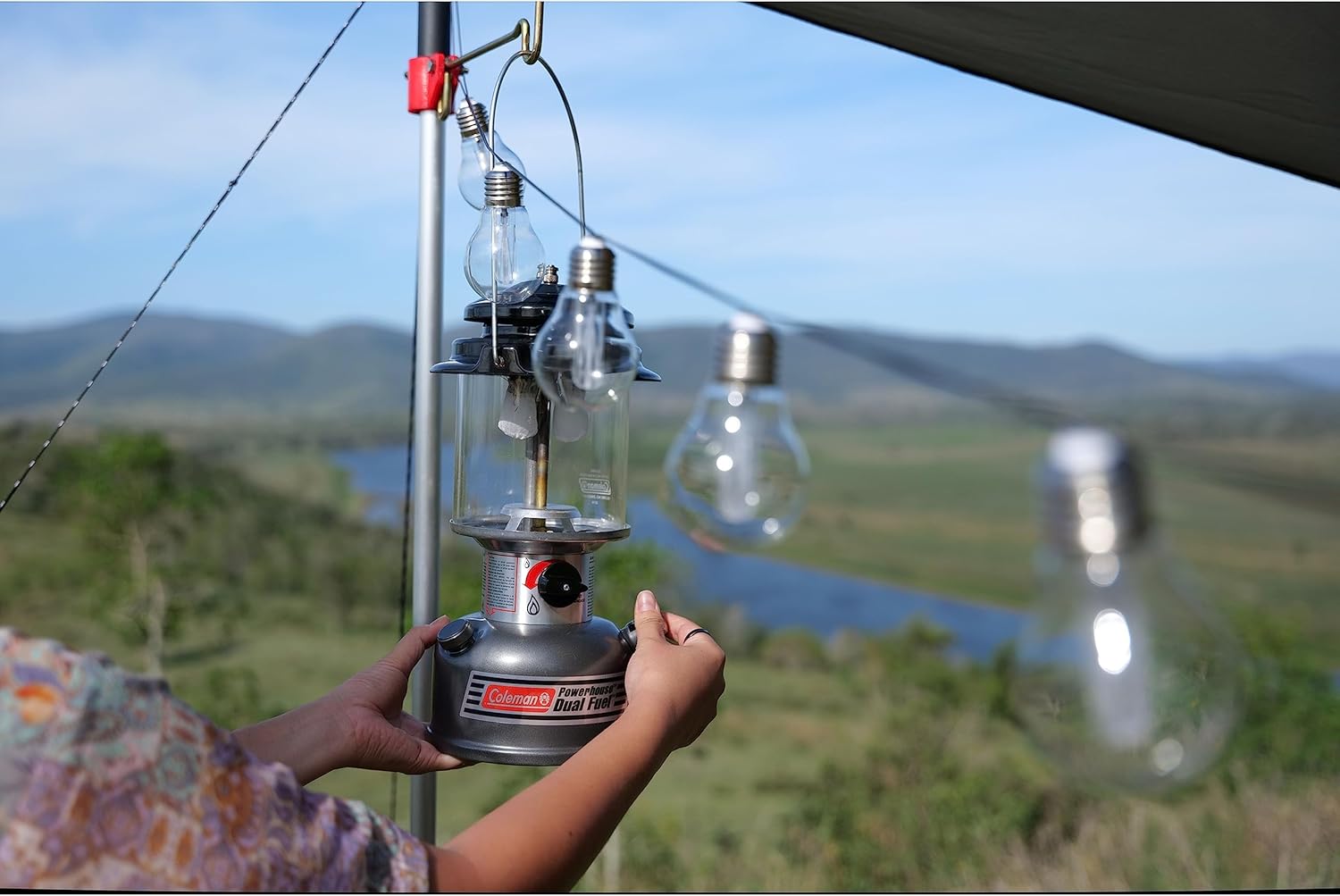 Coleman Powerhouse Dual Fuel Lantern Shines up to 800 Lumens, 2-Mantle Lantern Uses Coleman Liquid Fuel or Gasoline with Adjustable Brightness, Carry Handle, Mantles, & Funnel Included