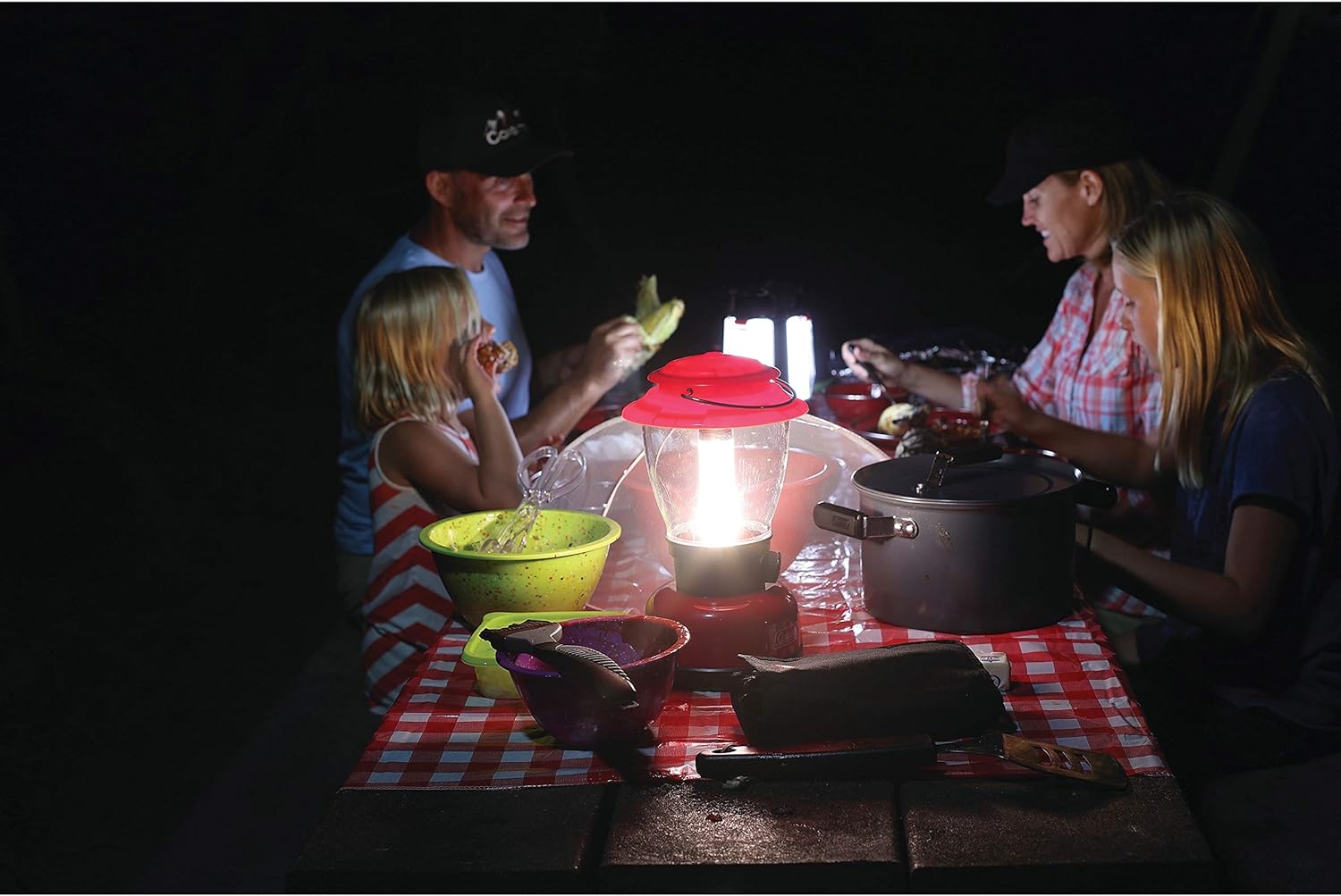 Coleman Personal LED Lantern with 4D Battery, Water and Impact-Resistant Lantern with Carry Handle Shines up to 700 Lumens, Lifetime LED Lights Never Need Replacing