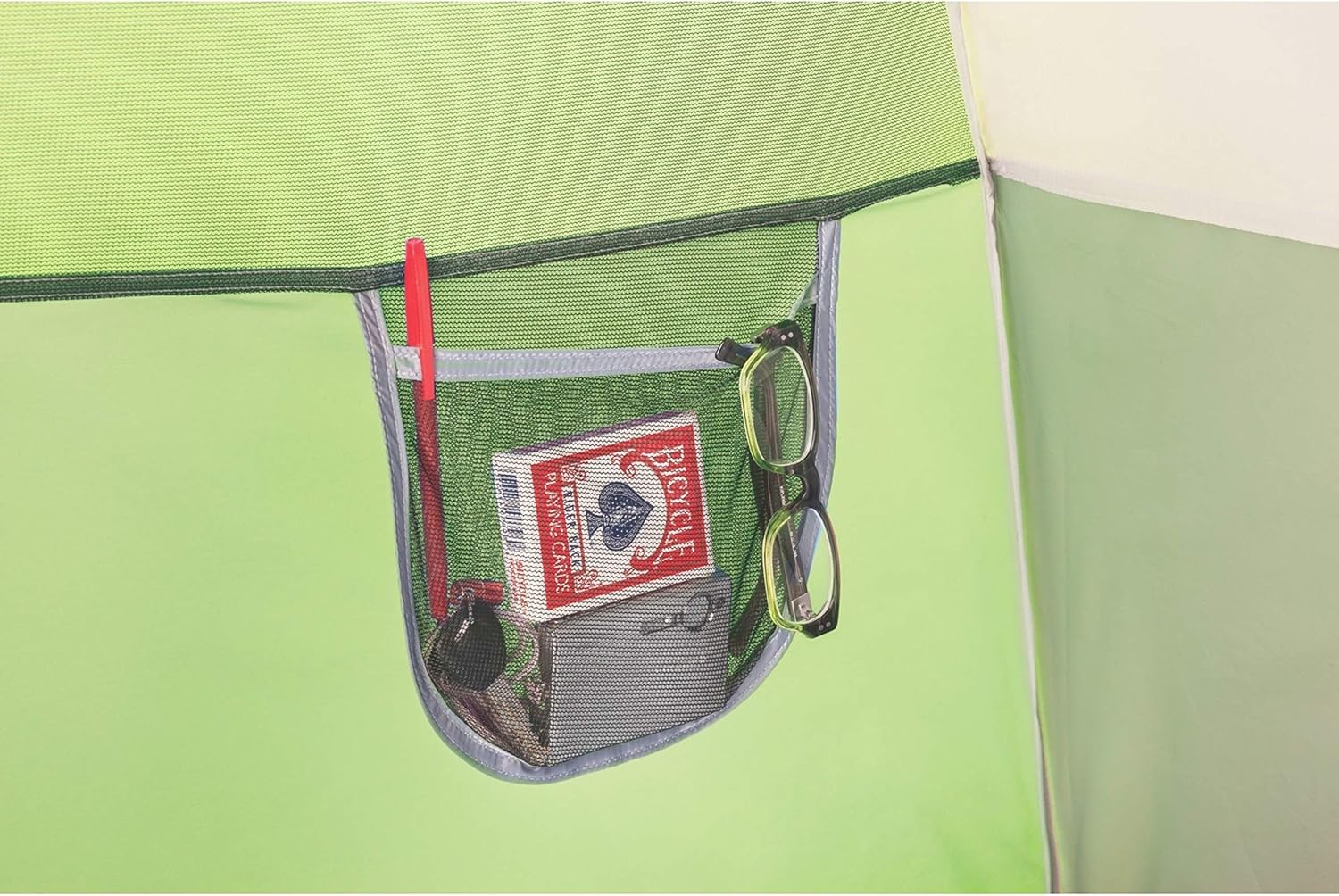 Coleman Montana Camping Tent, 6/8 Person Family Tent with Included Rainfly, Carry Bag, and Spacious Interior, Fits Multiple Queen Airbeds and Sets Up in 15 Minutes